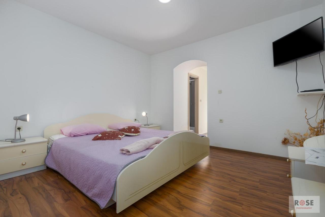 Apartment Laureta Poreč Eksteriør bilde