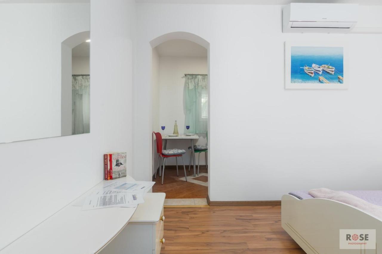 Apartment Laureta Poreč Eksteriør bilde