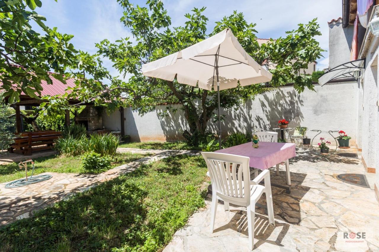 Apartment Laureta Poreč Eksteriør bilde