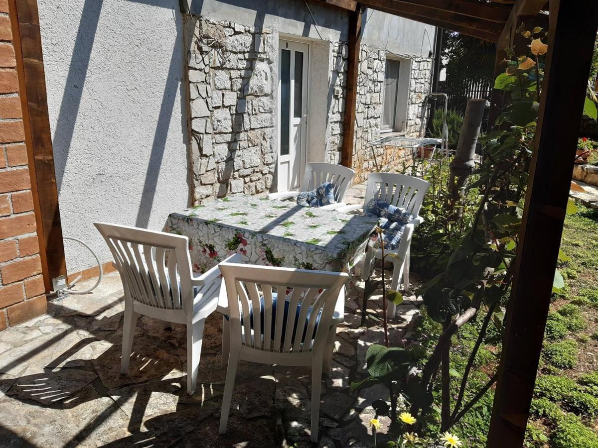 Apartment Laureta Poreč Eksteriør bilde